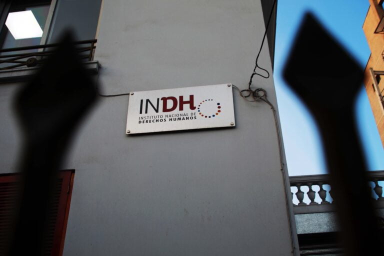 A un año del 18-O: INDH suma 2.520 querellas por apremios ilegítimos, tortura y violencia policial