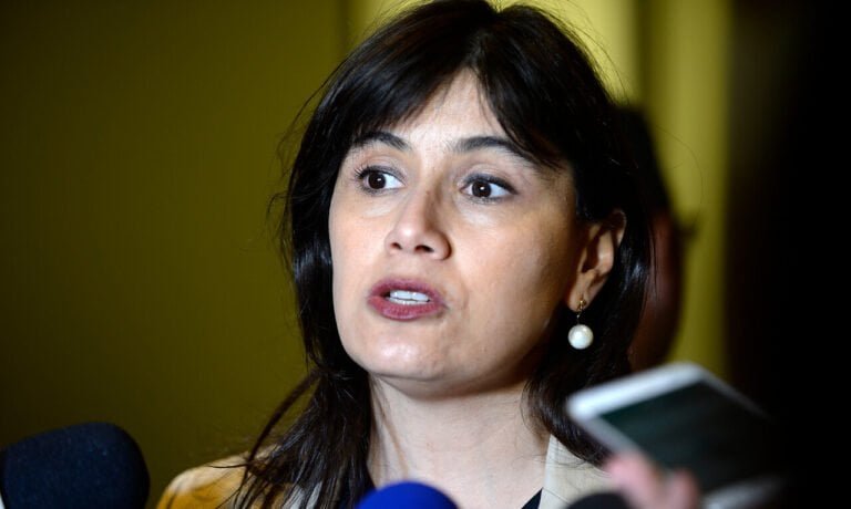 Abogada de Javiera Blanco ninguneó formalización y calificó de “pobres” las pruebas en contra de ex ministra