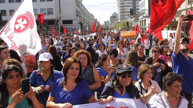 Tras portazo de Ministerio de Salud y confirmación de despidos de 6.300 funcionarios FENATS confirman Paro Nacional