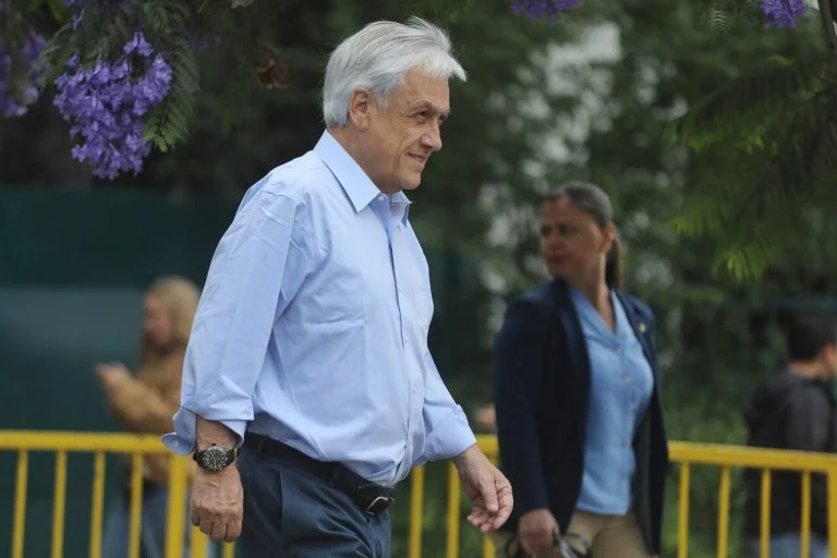 Sebastián Piñera, demasiado presente en todo